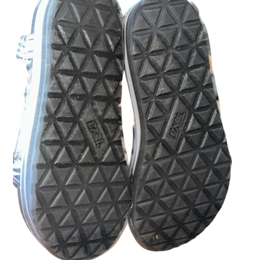 Women's Black & White Teva Midform Universal Sandals Size 6 - Picture 4 of 6